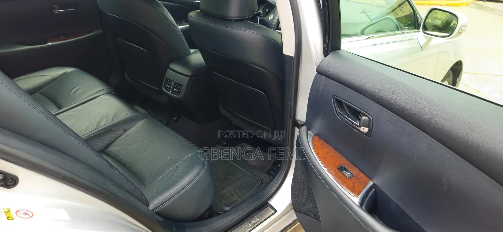 Lexus ES 2012 Silver