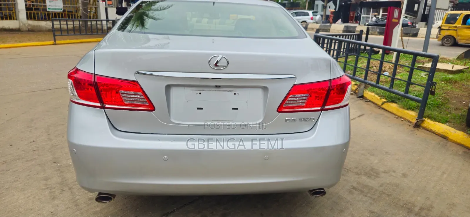 Lexus ES 2012 Silver