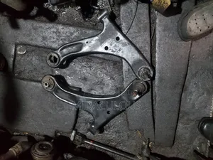 Lower Arm Suzuki Vitara 2006,2008 Model Set