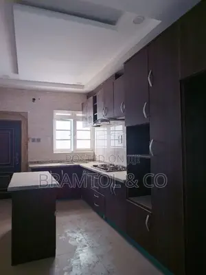 5bdrm Duplex in Guzape District for rent