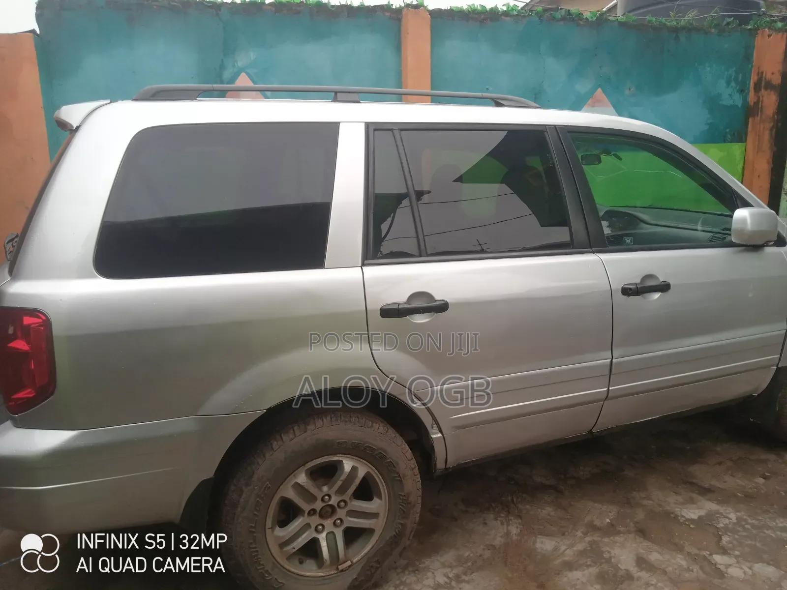 Honda Pilot 2005 Silver