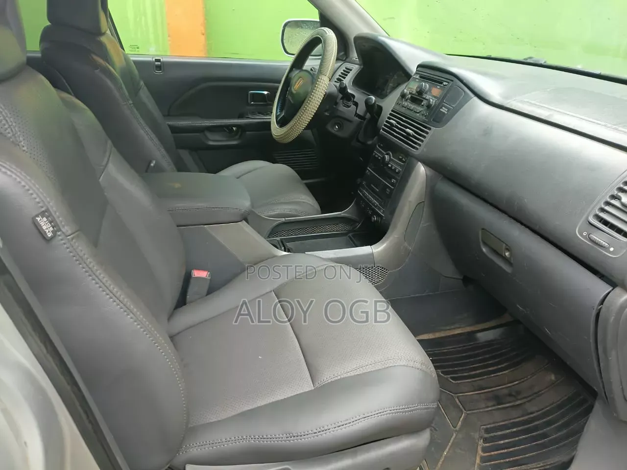 Honda Pilot 2005 Silver