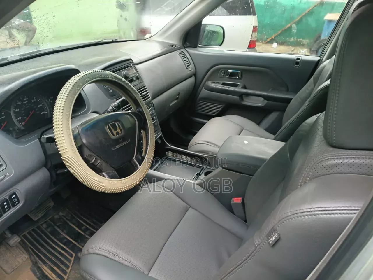 Honda Pilot 2005 Silver