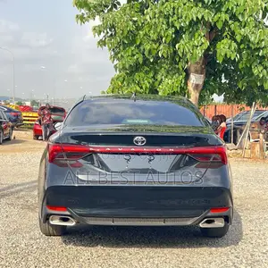 Toyota Avalon 2019 Black