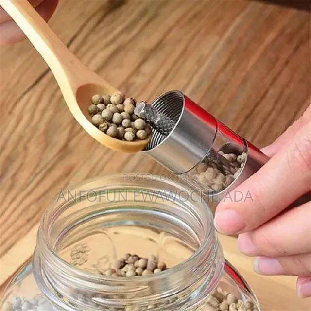 Hand Grinder