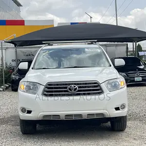 Toyota Highlander 2010 White