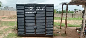 Container 8by8