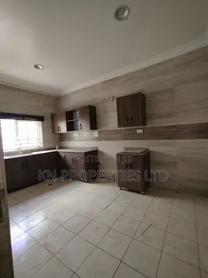 4bdrm Townhouse / Terrace in Katampe for rent