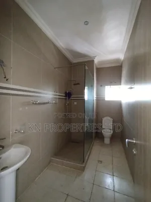 4bdrm Townhouse / Terrace in Katampe for rent