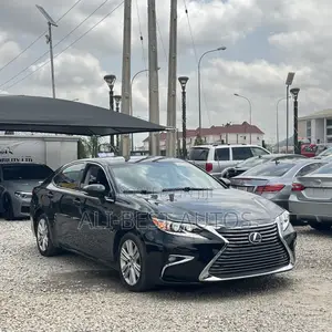Lexus ES 2013 Black