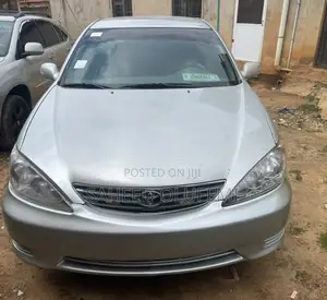 Toyota Camry 2006 Silver