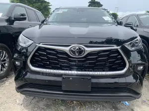 Toyota Highlander Limited 2022 Black