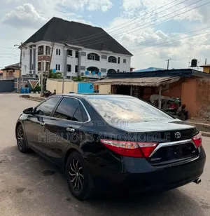 Toyota Camry LE 4dr Sedan (2.5L 4cyl 6A) 2016 Black