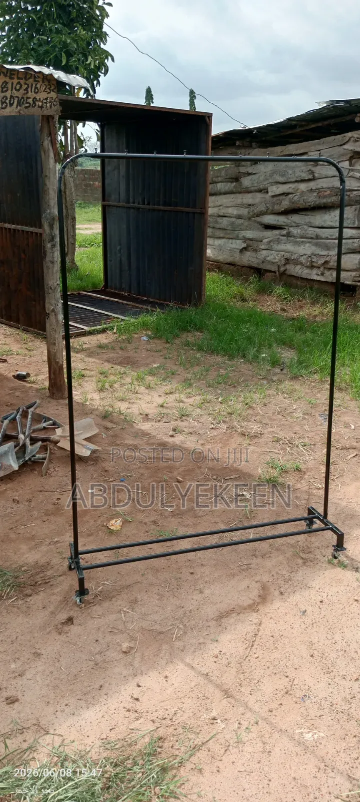 Single Pole Rack