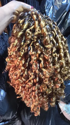 Beautiful Maimed Curls