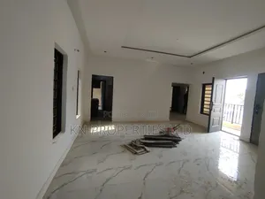 2bdrm Block of Flats in Wuse Zone for rent