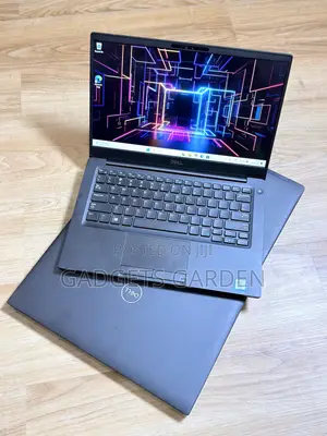Laptop Dell Latitude 7390 16GB Intel Core i5 SSD 256GB