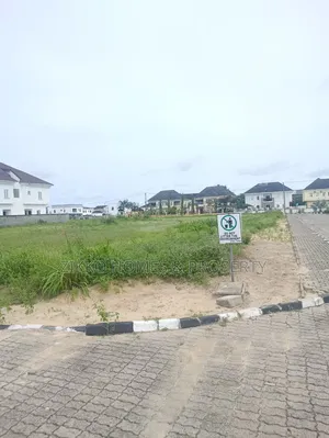 450sqm of Land for Sale at Awoyaya,Mayfair Gardan