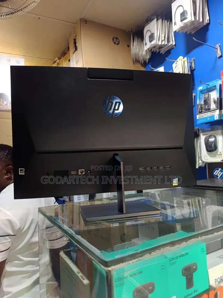 New Desktop Computer HP AiO 24 8GB Intel Core i5 SSD 512GB
