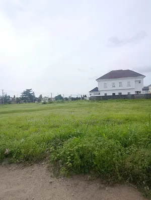 900sqm of Land for Sale at Awoyaya,Mayfair Gardan