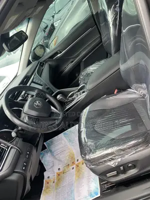 Toyota Camry XSE (2.5L 4cyl 8A) 2019 Black
