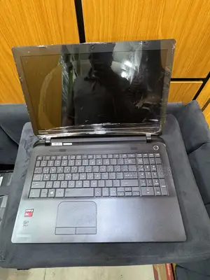 Laptop Toshiba Satellite C55 6GB AMD A4 HDD 750GB