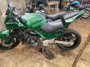 Honda CBR 2008 Green