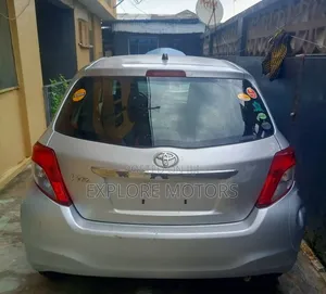 Toyota Yaris 2014 Silver