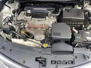 Toyota Camry SE 4dr Sedan (2.5L 4cyl 6A) 2013 Silver