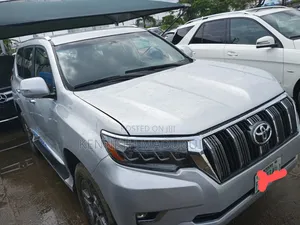 Toyota Land Cruiser Prado 2012 Silver