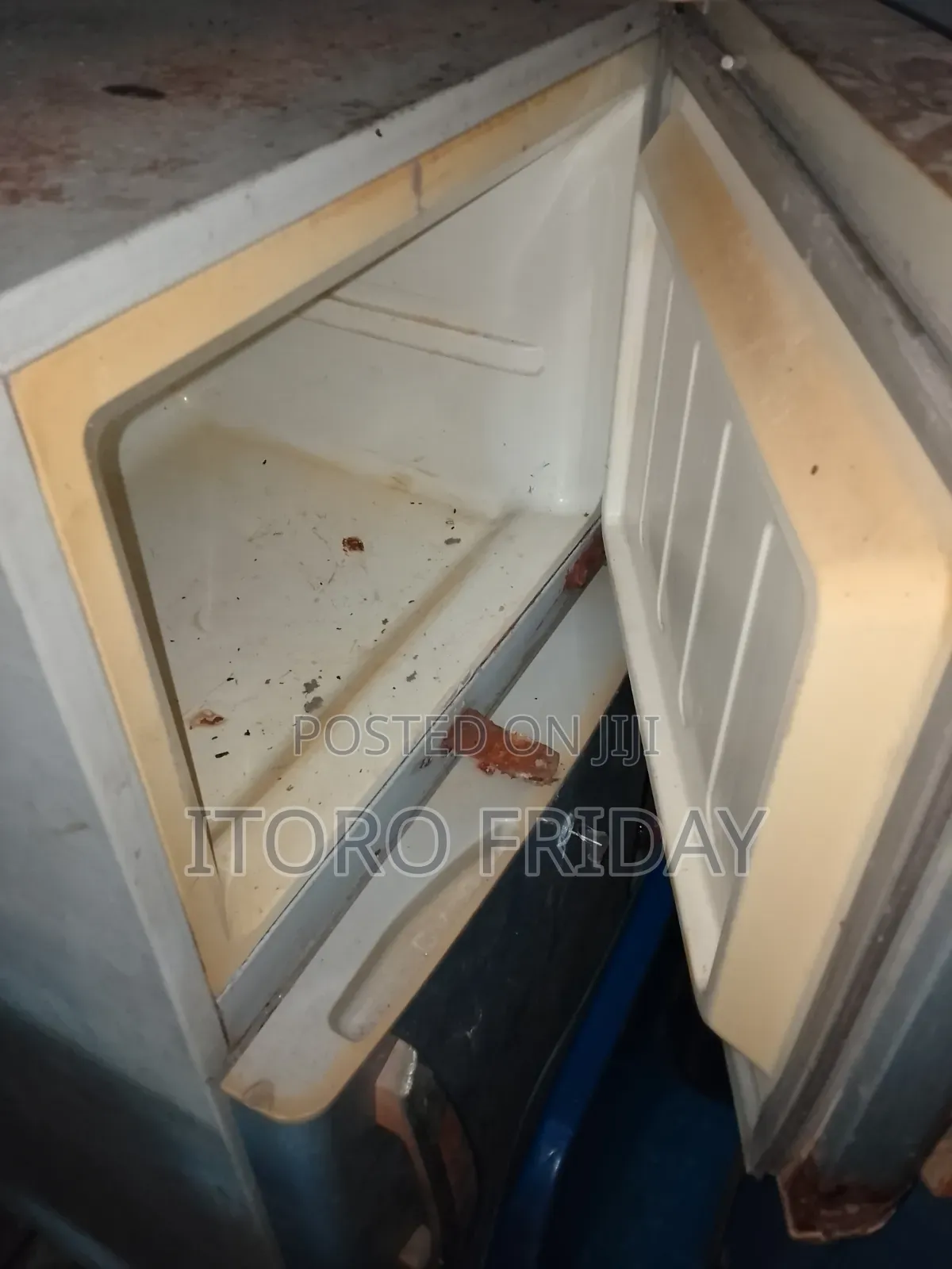 Refrigerator