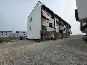 4bdrm Duplex in Orchid Road Lekki for rent
