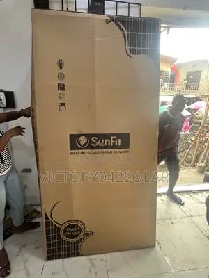 Bificial Glass 650w Solar Panel Available