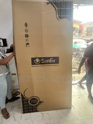 Bificial Glass 650w Solar Panel Available
