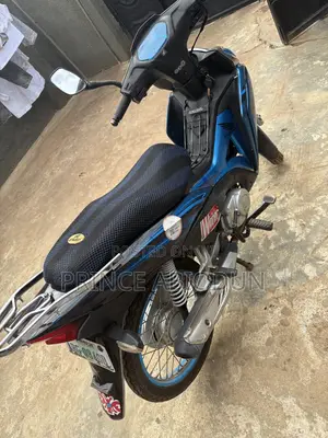 Honda 2022 Silver