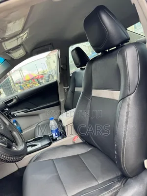 Toyota Camry 2014 Silver