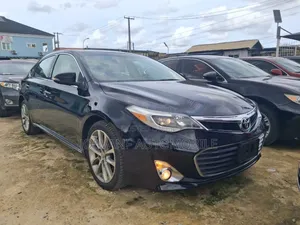 Toyota Avalon 2014 Black