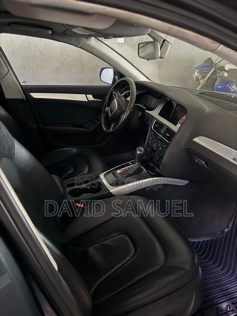 Audi A4 2012 Gray