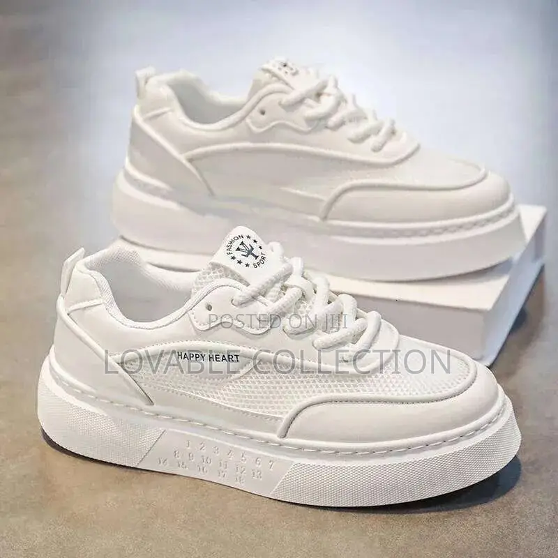 Happy Heart Unisex Solid Sneakers