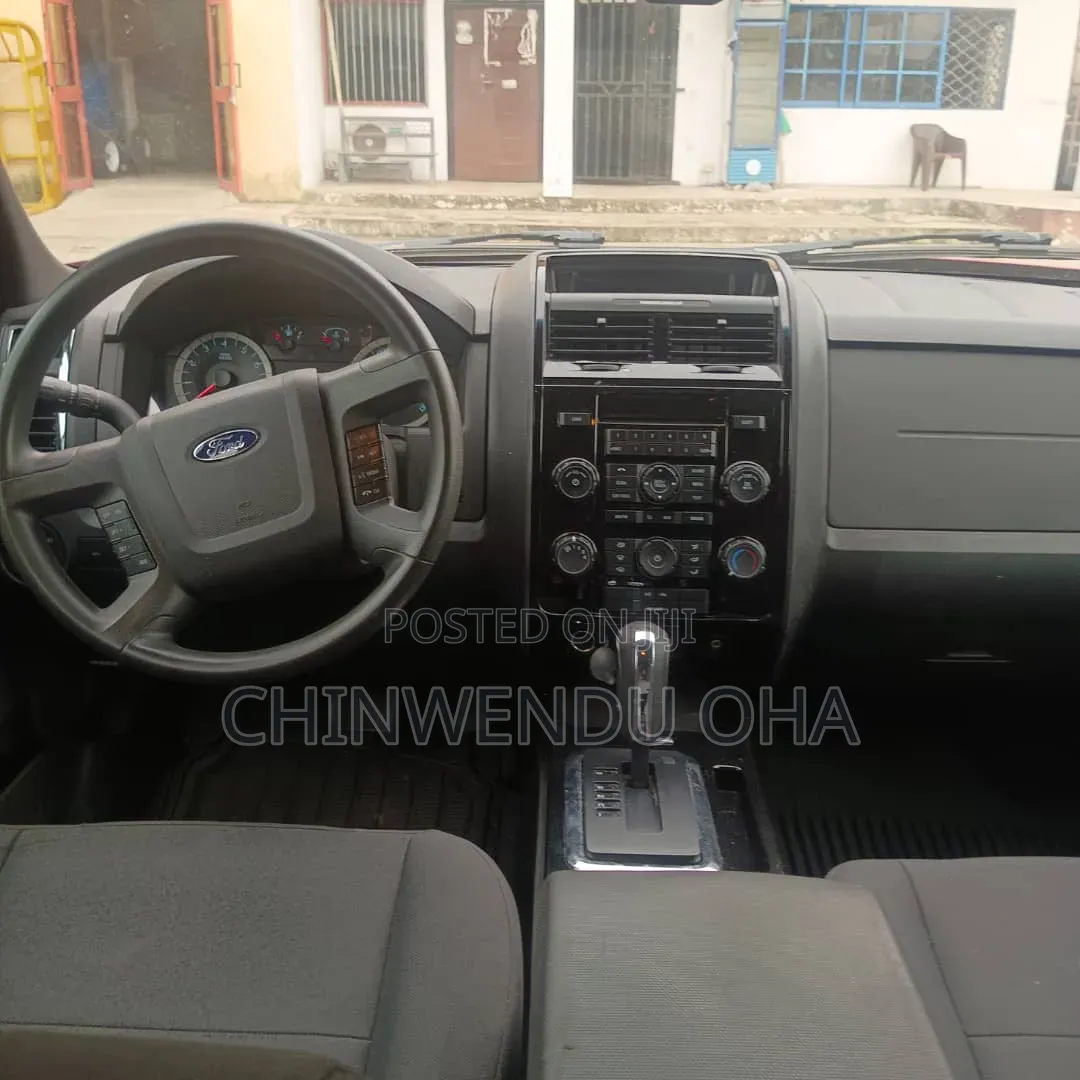 Ford Escape 2011 Red