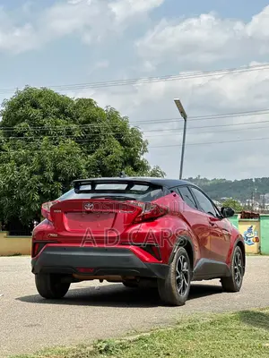 Toyota C-HR 2023 Red