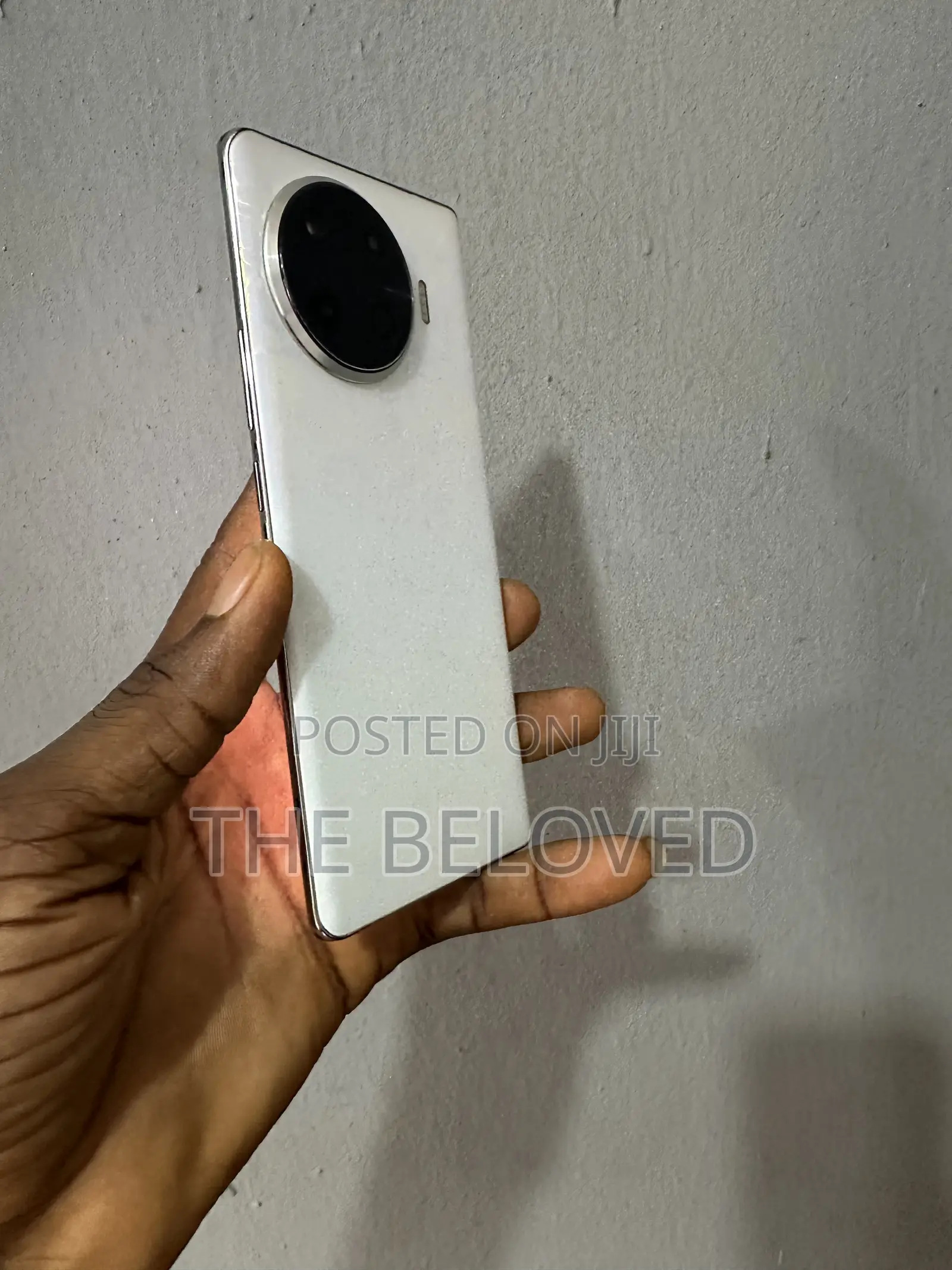 Tecno Spark 20 Pro Plus 256 GB White