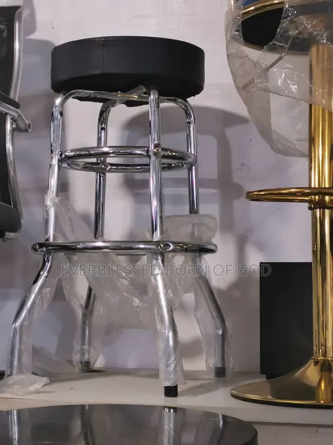 Black Lab Swivel Bar Stool