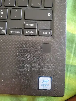 Laptop Dell Latitude 7400 8GB Intel Core i7 HDD 256GB