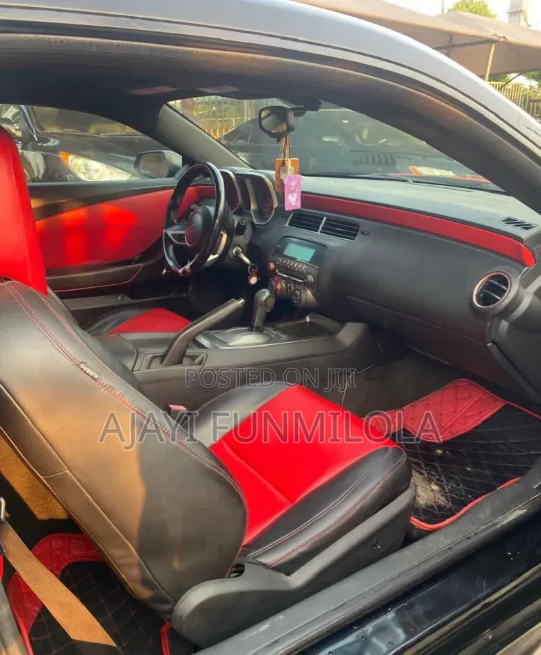 Chevrolet Camaro 2010 Black