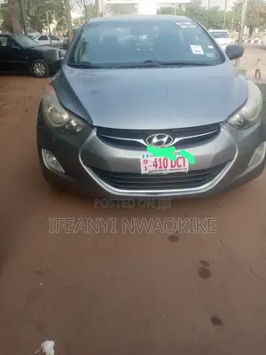 Hyundai Elantra GLS Sedan FWD (1.8L 4cyl 6M) 2013 Gray