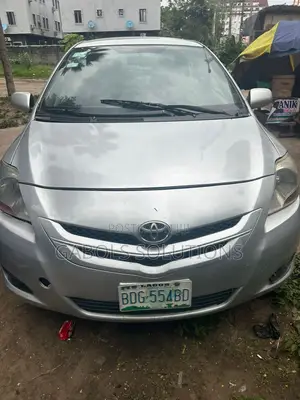 Toyota Yaris 1.0 VVT-i 2008 Silver