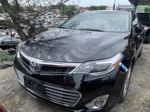 Toyota Avalon XLE 4dr Sedan (3.5L 6cyl 6A) 2014 Black