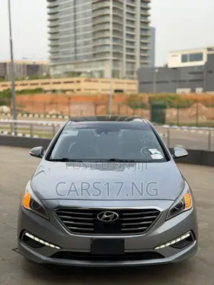 Hyundai Sonata Limited 4dr Sedan (2.4L 4cyl 6A) 2015 Silver