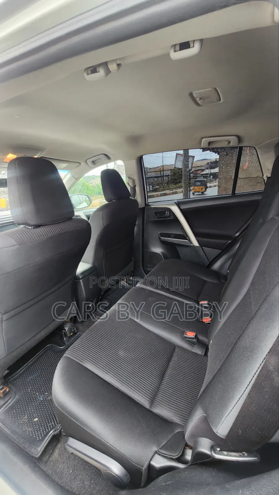 Toyota RAV4 2018 White